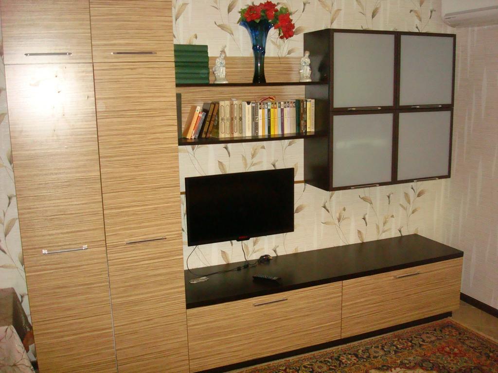 Apartment On Privokzalnaya 2/1 Vinnytsia Exteriör bild